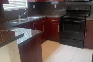 1021 SE 23rd Ave, Homestead, FL 33035 - Photo 7