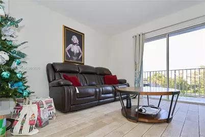 8240 SW 210th St #207, Cutler Bay, FL 33189 - Photo 7