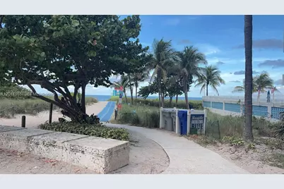 3212 NE 7th Pl #10, Pompano Beach, FL 33062 - Photo 15