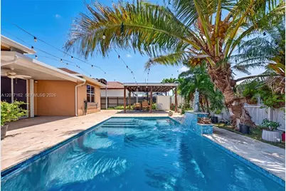 27902 SW 134th Ct, Homestead, FL 33032 - Photo 5