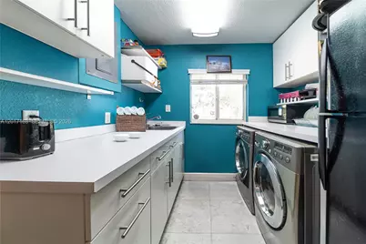 6472 Pierce St, Hollywood, FL 33024 - Photo 13