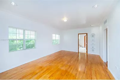 32 Calabria Ave #1, Coral Gables, FL 33134 - Photo 5