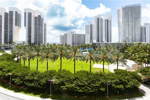 19370 Collins Ave, Sunny Isles Beach, FL 33160 - Photo 17