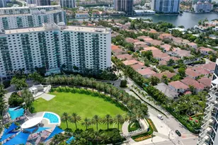 19370 Collins Ave, Sunny Isles Beach, FL 33160 - Photo 5