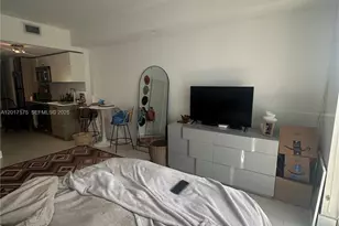 1300 Brickell Bay Dr, Miami, FL 33131 - Photo 5