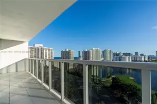 3675 N Country Club Dr, Aventura, FL 33180 - Photo 23