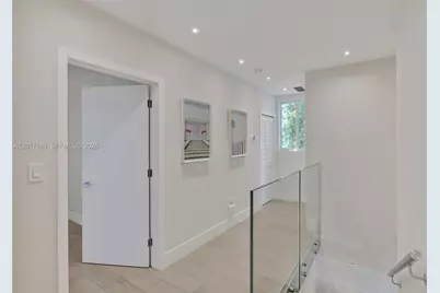 2851 SW 33rd Ct #2851, Miami, FL 33133 - Photo 15