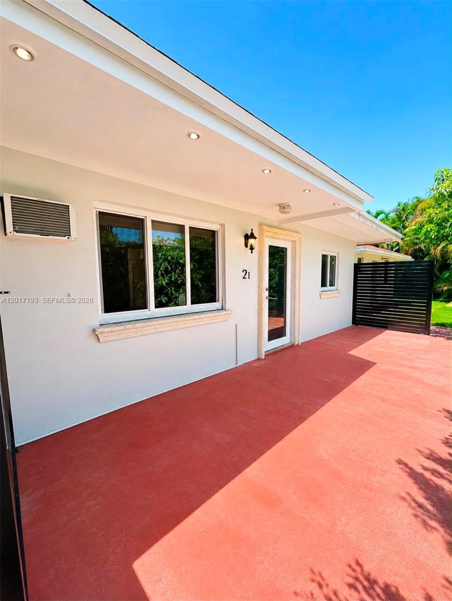 235 SW 64th Ave #2B - 235 SW 64th Ave #2B, Miami, FL 33144 Luxury Property | Jose Angel Pina