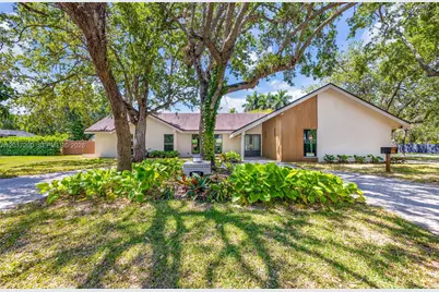 8120 SW 162nd St, Palmetto Bay, FL 33157 - Photo 1