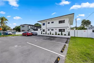 630 NE 166th St, Miami, FL 33162 - Photo 31