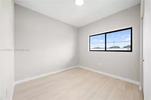630 NE 166th St, Miami, FL 33162 - Photo 19