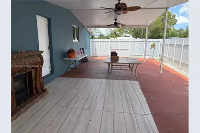 12455 W Randall Park Dr, Miami, FL 33167 - Photo 31