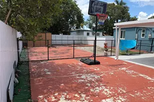 12455 W Randall Park Dr, Miami, FL 33167 - Photo 45