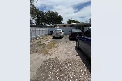 12455 W Randall Park Dr, Miami, FL 33167 - Photo 3