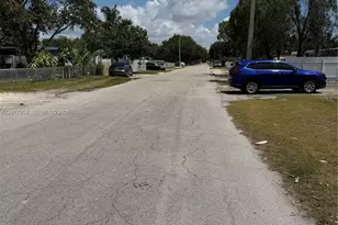 12455 W Randall Park Dr, Miami, FL 33167 - Photo 7