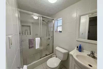 280 NE 173rd St, North Miami Beach, FL 33162 - Photo 11