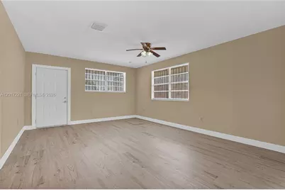 1375 NW 77th St, Miami, FL 33147 - Photo 21