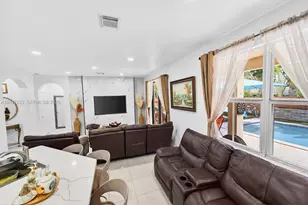 20155 SW 129th Ave, Miami, FL 33177 - Photo 23