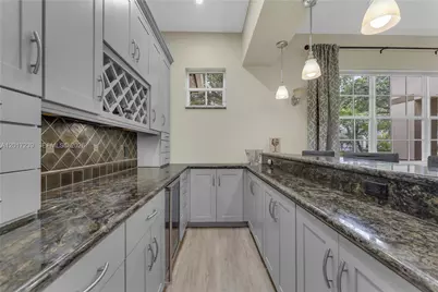3973 SW 140th Ave, Davie, FL 33330 - Photo 9