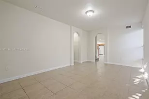 9243 SW 170th Ave, Miami, FL 33196 - Photo 5