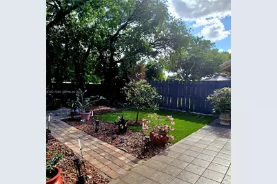 10940 NW 18th Ct, Plantation, FL 33322 - Photo 25