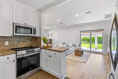 7000 SW 59th St, Miami, FL 33143 - Photo 21