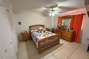 7101 SW 89th Ct, Miami, FL 33173 - Photo 13