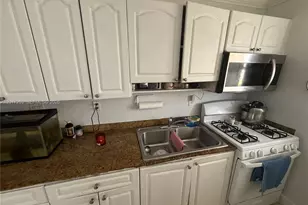 7101 SW 89th Ct, Miami, FL 33173 - Photo 5