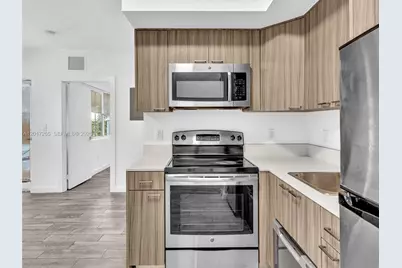 557 Michigan Ave #114, Miami Beach, FL 33139 - Photo 9