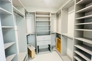 851 NE 1st Ave, Miami, FL 33132 - Photo 15