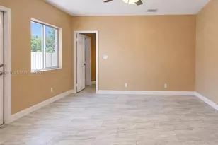 1015 NW 8th Ave, Fort Lauderdale, FL 33311 - Photo 7