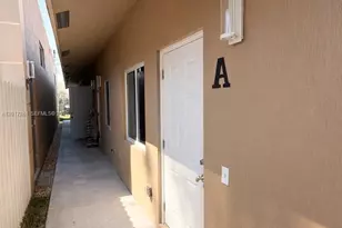 1015 NW 8th Ave, Fort Lauderdale, FL 33311 - Photo 23