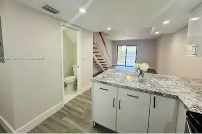 5650 W 26th Ct #206, Hialeah, FL 33016 - Photo 3