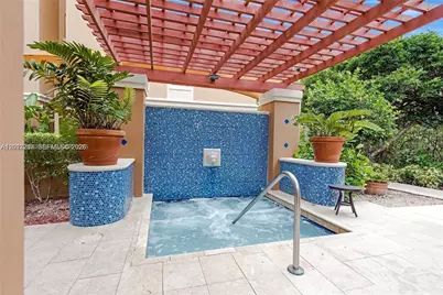 19555 E Country Club Dr #8502, Aventura, FL 33180 - Photo 5