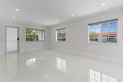 1900 SW 24th St, Miami, FL 33145 - Photo 9