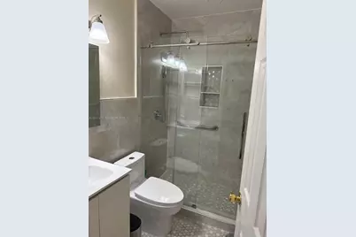300 NE 191st St #219, Miami, FL 33179 - Photo 3
