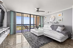 2425 Presidential Way, West Palm Beach, FL 33401 - Photo 11