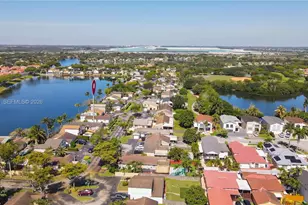 8340 NW 193rd Ln, Hialeah, FL 33015 - Photo 43