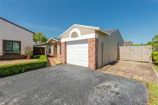8340 NW 193rd Ln, Hialeah, FL 33015 - Photo 3