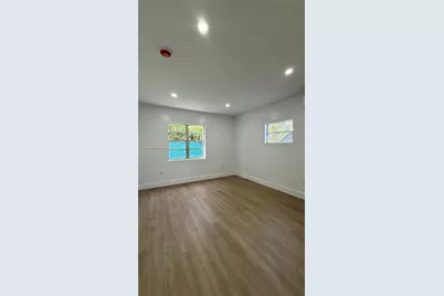 211 SW 10th Ave #2, Miami, FL 33130 - Photo 7