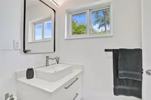 1821 NW 33rd Ct, Oakland Park, FL 33309 - Photo 41