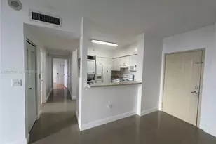 5091 NW 7th St, Miami, FL 33126 - Photo 3