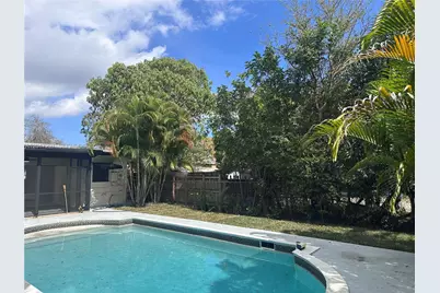 200 SE 19th St, Fort Lauderdale, FL 33316 - Photo 9