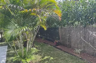 200 SE 19th St, Fort Lauderdale, FL 33316 - Photo 7