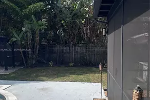 200 SE 19th St, Fort Lauderdale, FL 33316 - Photo 15