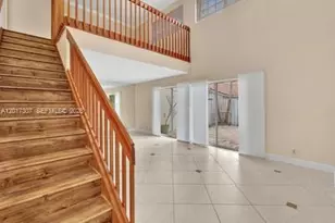 1395 Cottonwood Cir, Weston, FL 33326 - Photo 7