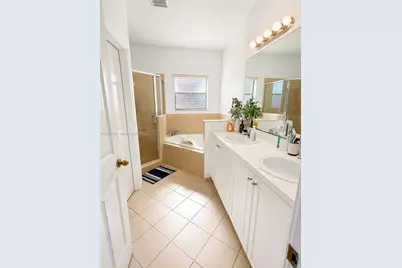 11339 SW 243rd Ter, Homestead, FL 33032 - Photo 19