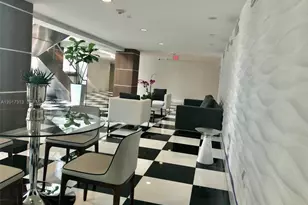 1800 N Bayshore Dr, Miami, FL 33132 - Photo 23