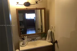 17021 N Bay Rd, Sunny Isles Beach, FL 33160 - Photo 23