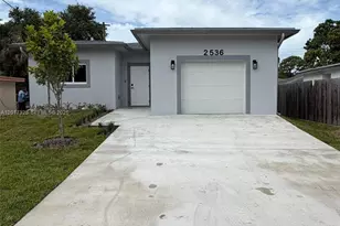 2536 NW 9th Ct, Fort Lauderdale, FL 33311 - Photo 1